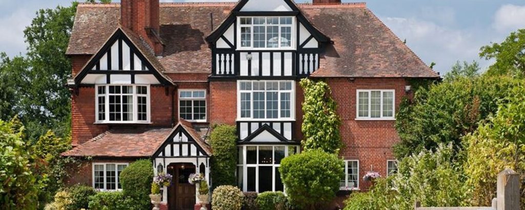 smiths-wedding-trunkwell-mansion-header-min