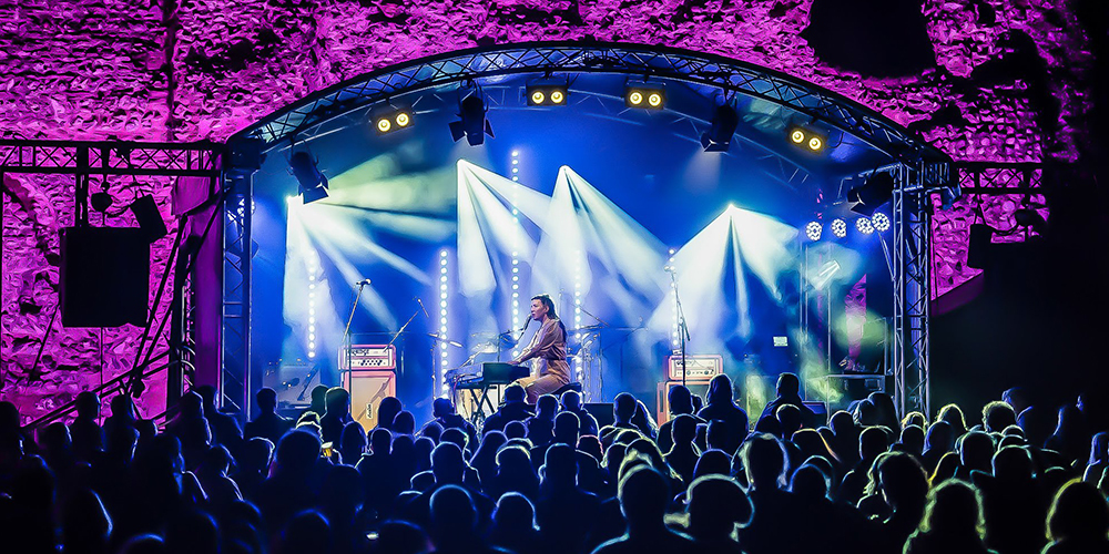 bohemian-vibe-live-performance