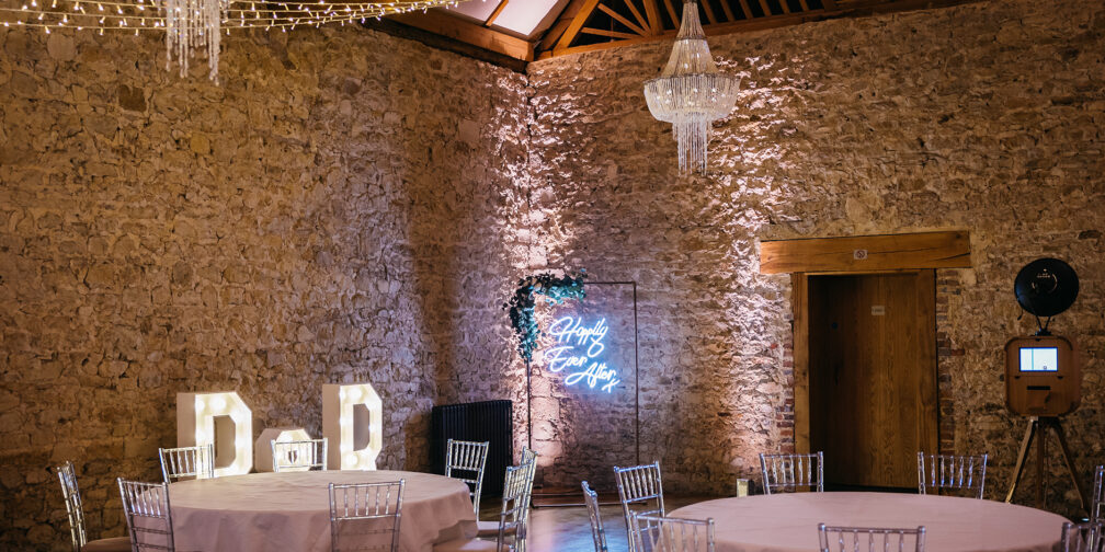 Rustic-Wedding-Venue-Berkshire